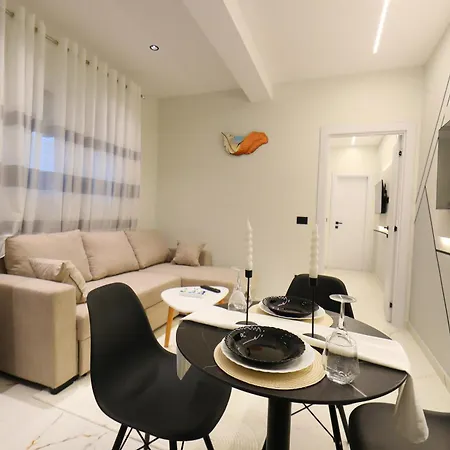 Cozy Old Appartement Vlorë